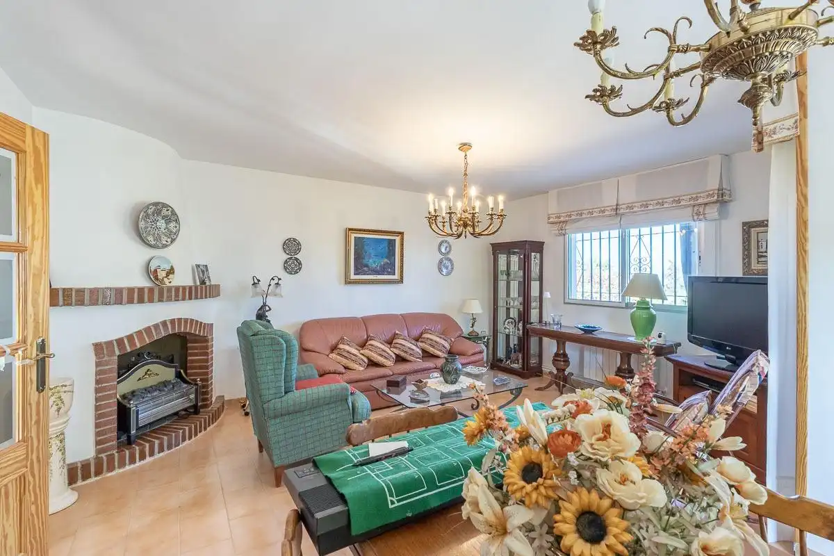 Detached house with pool for sale in Gójar, imagen 8