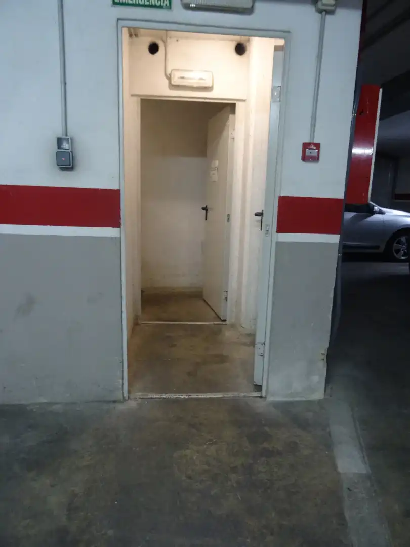 Einzelparkplatz mit Aufzug zum Verkauf in Algemesí, imagen 4