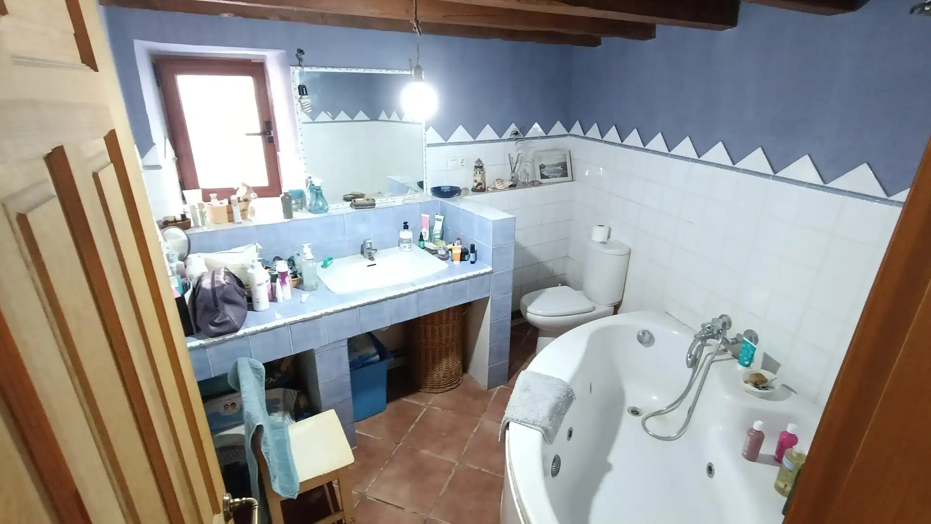 Bathroom of Detached homes for sale in Madrigal del Monte  with Heating and Terrace