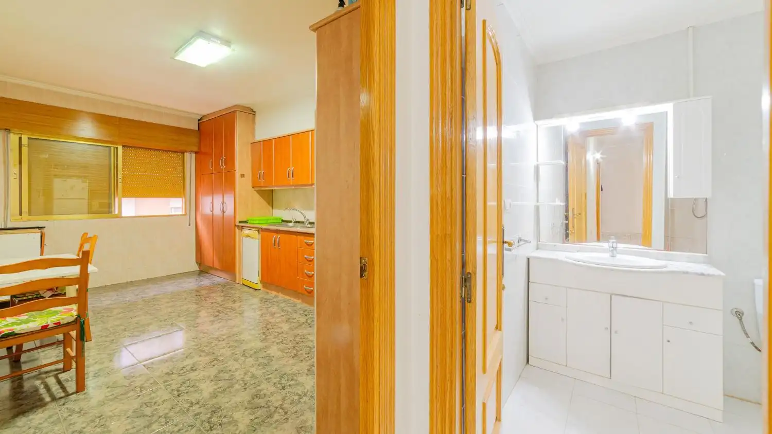 Cocina de Casa adosada en venta en Orihuela con Terraza y Balcón