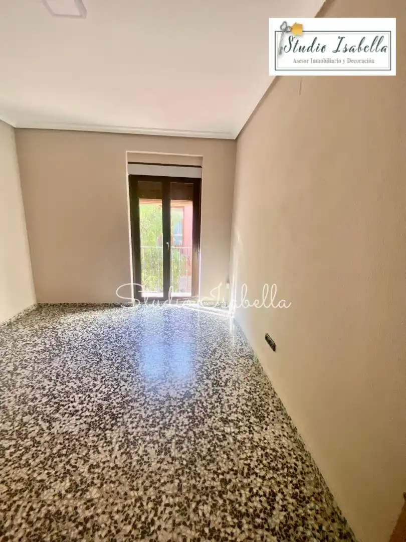 Terraza de Piso de alquiler en Toledo con Aire acondicionado, Calefacción y Amueblado