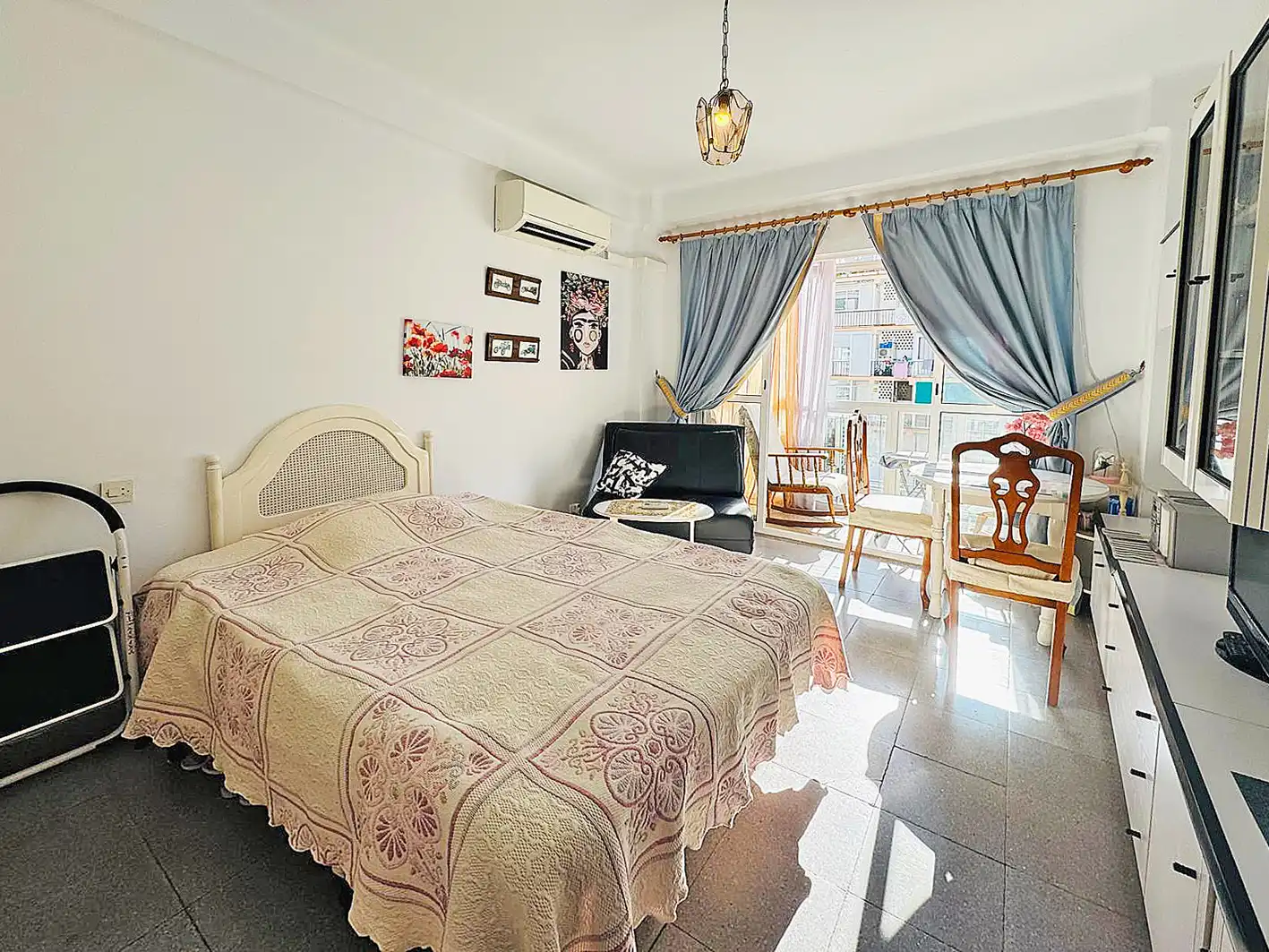 Bedroom of Study for sale in Torremolinos  with Air Conditioner, Terrace and Furnished