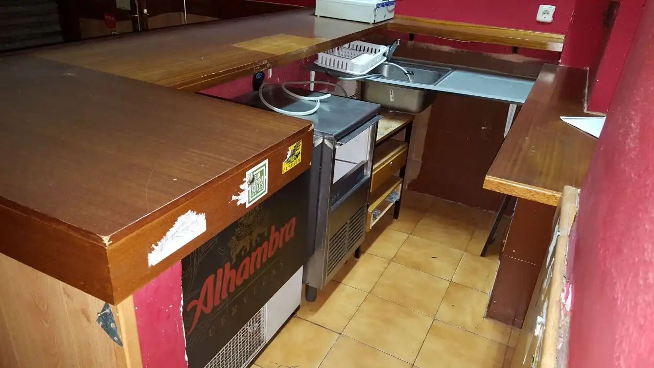 Local en venda en Madrid amb Aire condicionat, Calefacció i Moblat
