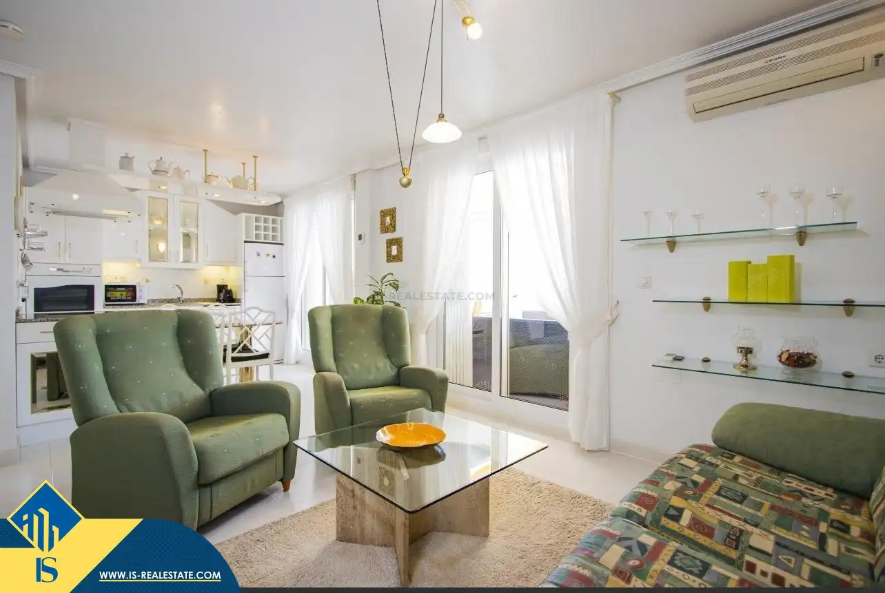 Sala d'estar de Casa o xalet de lloguer en Orihuela amb Terrassa, Moblat i Forn