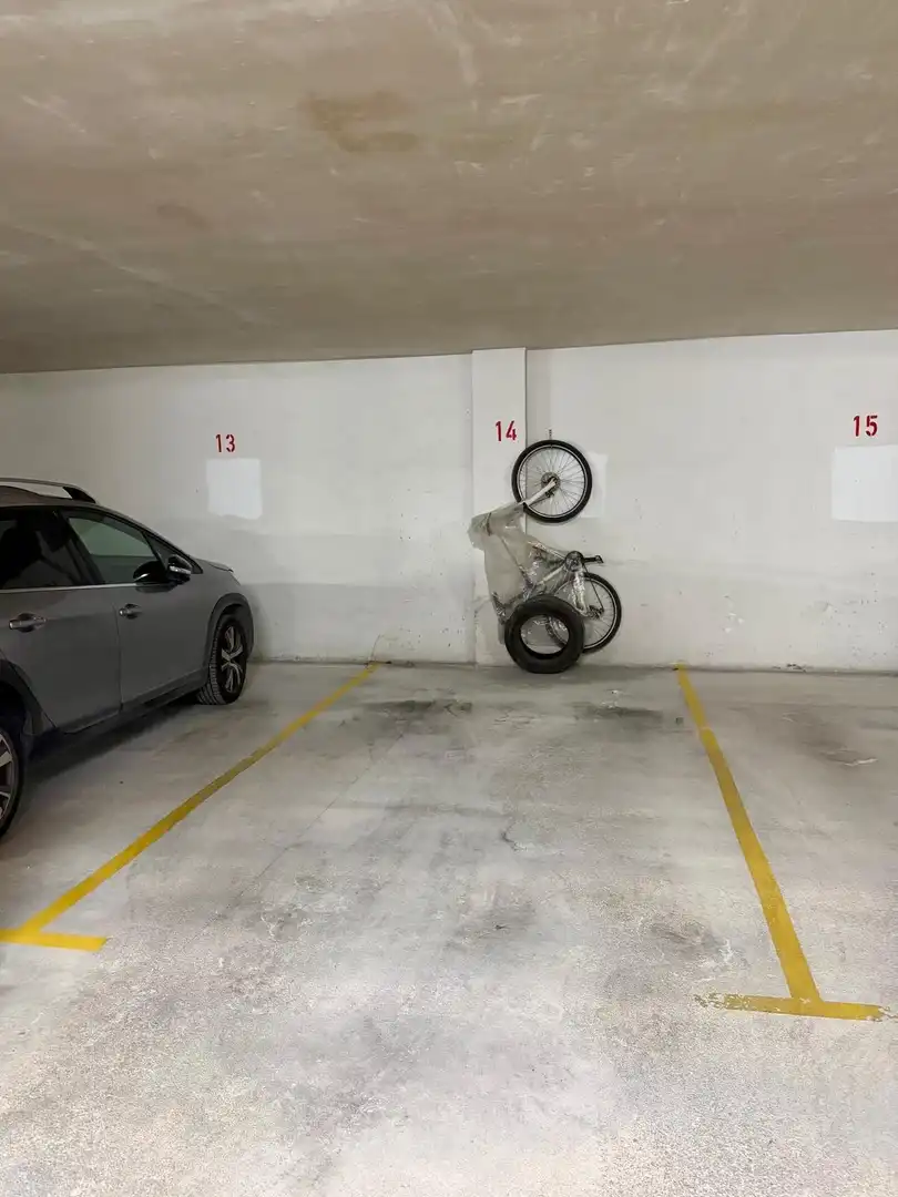 Parkplatz von Wohnung zum Verkauf in Orihuela mit Terrasse, Abstellraum und Balkon