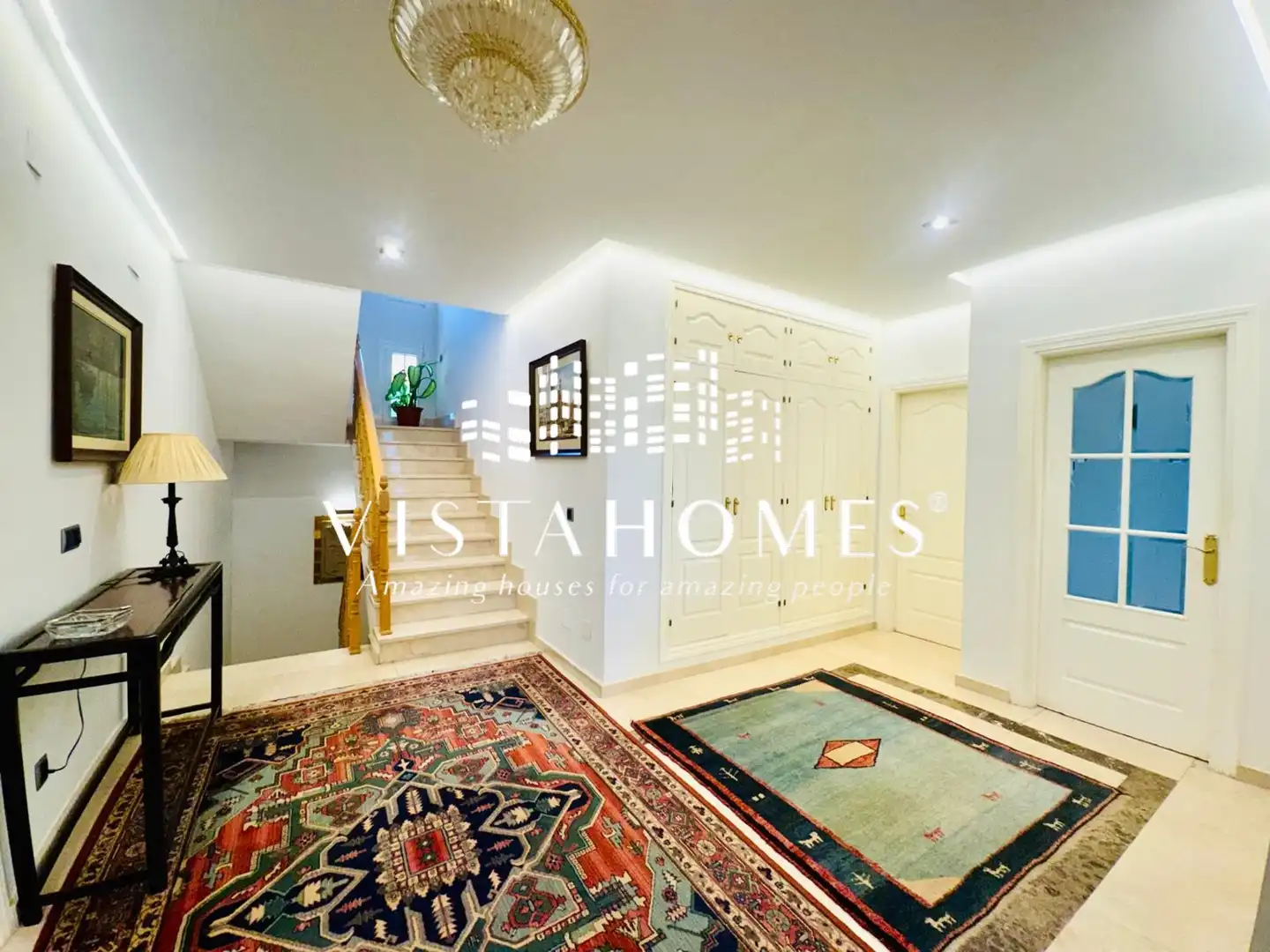 Houses for sale in Ciudalcampo  with Air Conditioner, Heating and Private garden