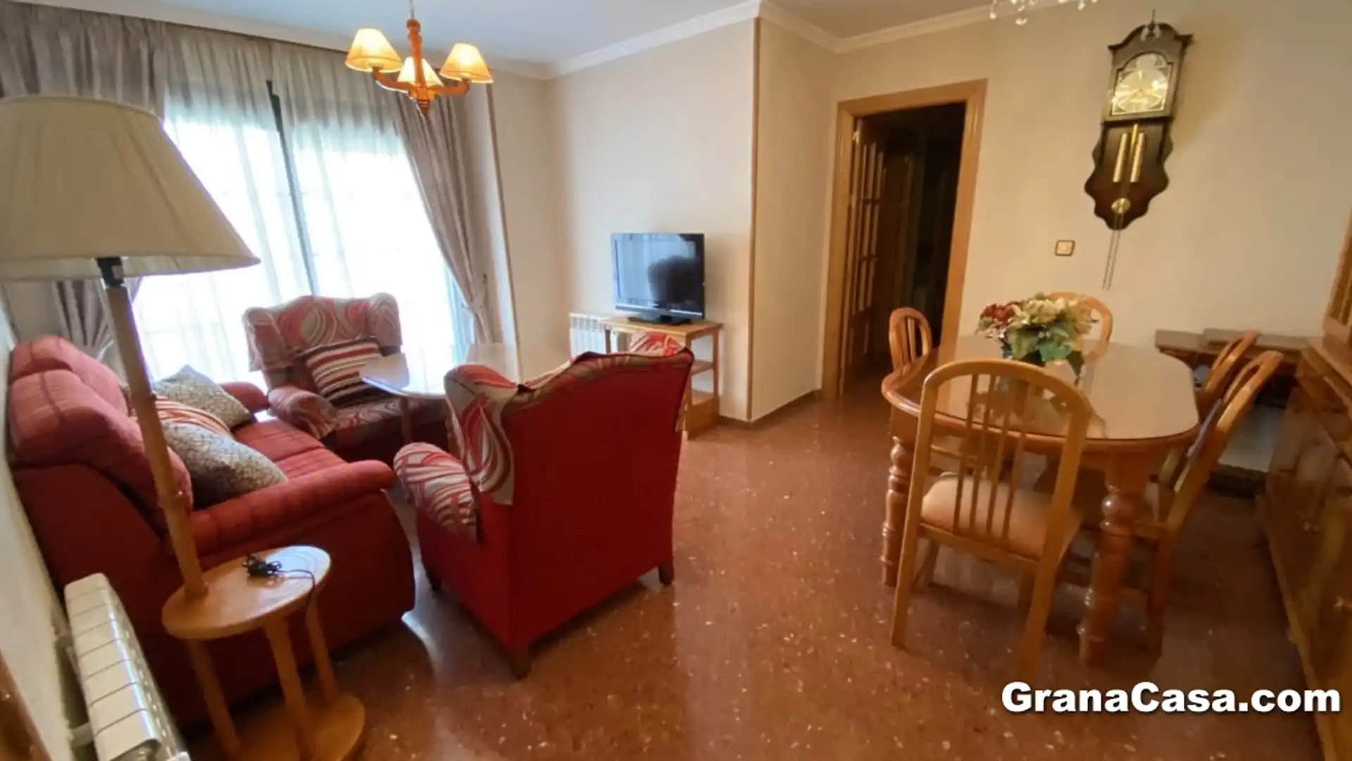 Sala de estar de Piso de alquiler en  Granada Capital con Calefacción, Terraza y Amueblado