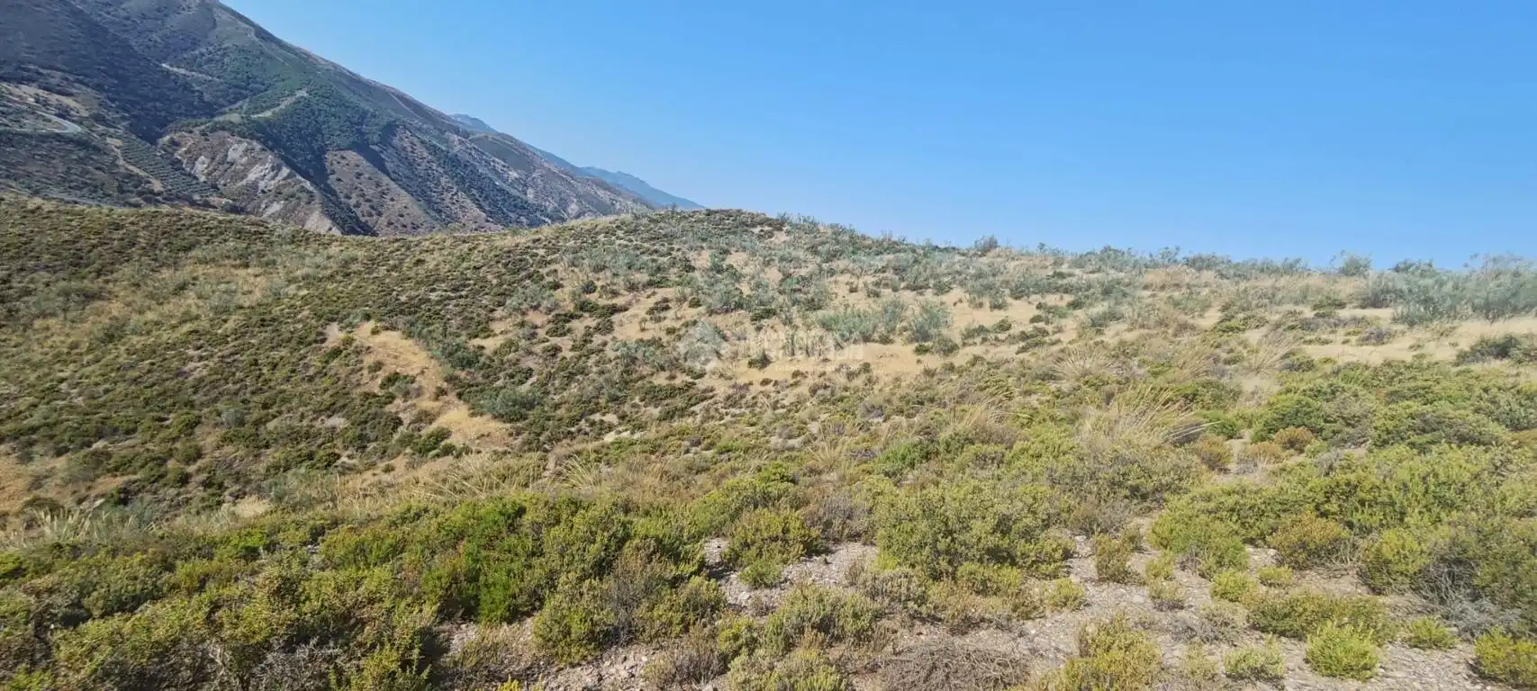 Rustikales Grundstück zum Verkauf in Pinos Genil