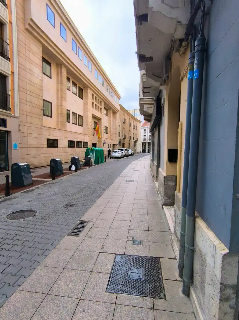 Local comercial en venda a Calle Valentín Calderón 3, imagen 25