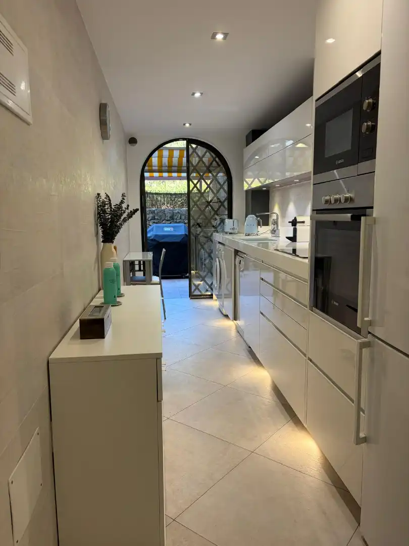Apartament amb piscina en venda a Calle Sierra Bermeja 4, imagen 3