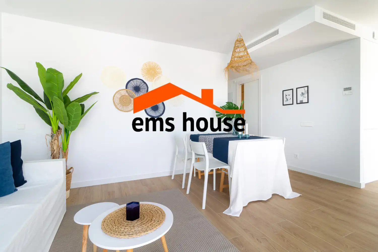 Ático de obra nueva con terraza en venta en Passeig de Josep Mundet 9, imagen 6