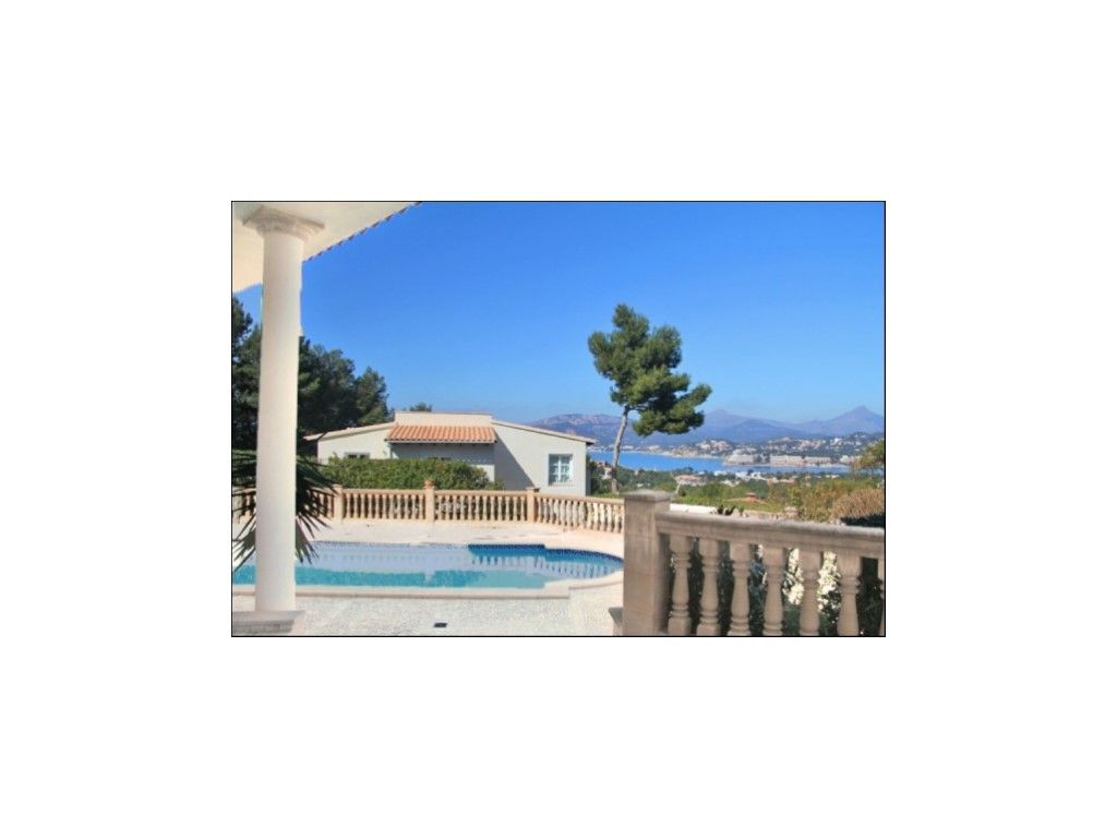 Exterior view of House or chalet to rent in Calvià  with Air Conditioner, Private garden and Terrace