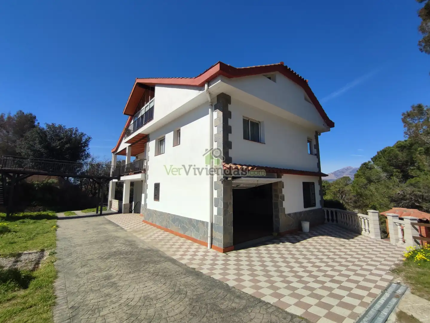 Vista exterior de Casa o xalet en venda en Abrera amb Aire condicionat, Calefacció i Jardí privat