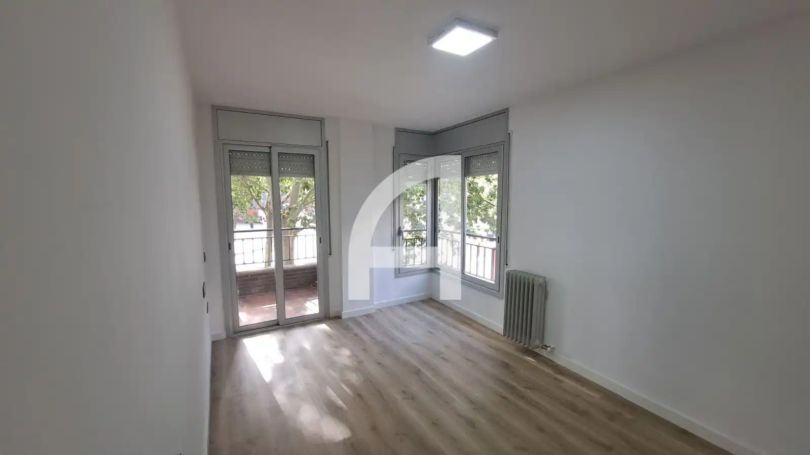 Sala de estar de Piso en venta en Terrassa con Calefacción y Terraza