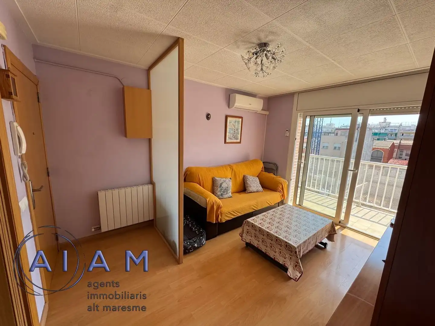 Bedroom of Flat for sale in Pineda de Mar  with Air Conditioner, Heating and Parquet flooring