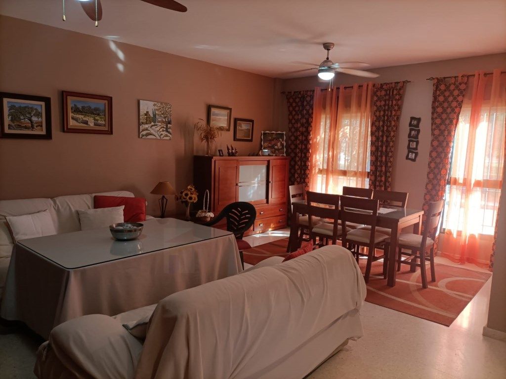 Dining room of Single-family semi-detached for sale in Badajoz Capital