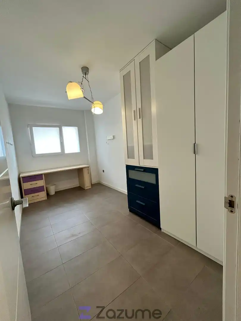 Habitación de Piso de alquiler en Benetússer con Amueblado, Horno y Lavadora
