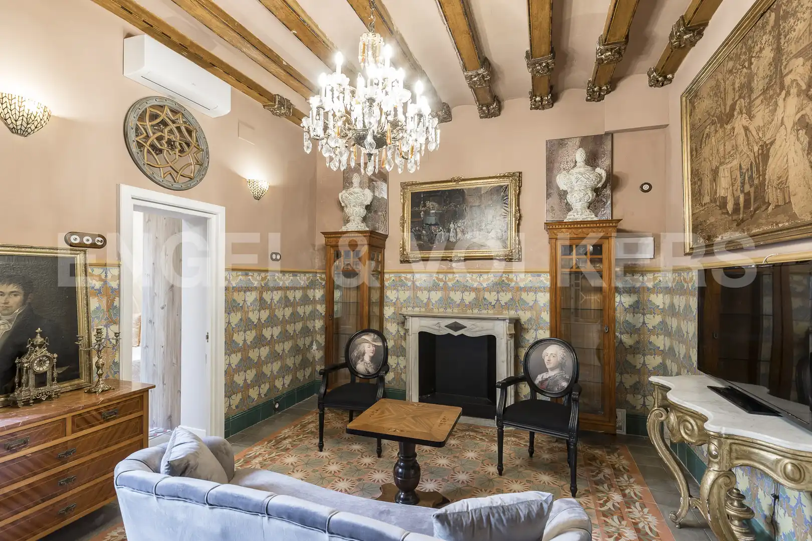 Sala de estar de Finca rústica en venta en Canet de Mar con Aire acondicionado, Calefacción y Jardín privado