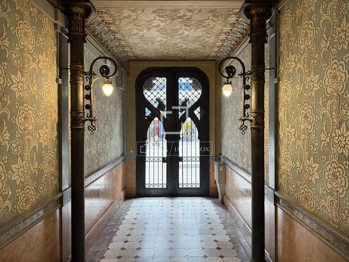 Flat for sale in Barcelona  with Air Conditioner, Heating and Terrace