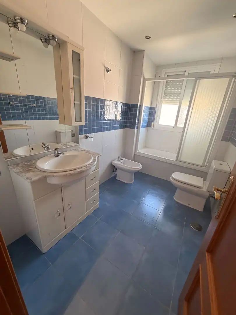 Baño de Piso en venta en Valdemoro con Aire acondicionado, Calefacción y Trastero