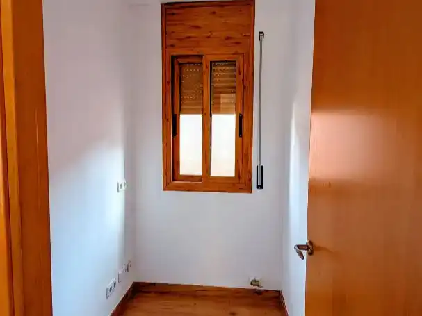 Pis en venda en Santa Coloma de Gramenet amb Aire condicionat, Piscina i Balcó