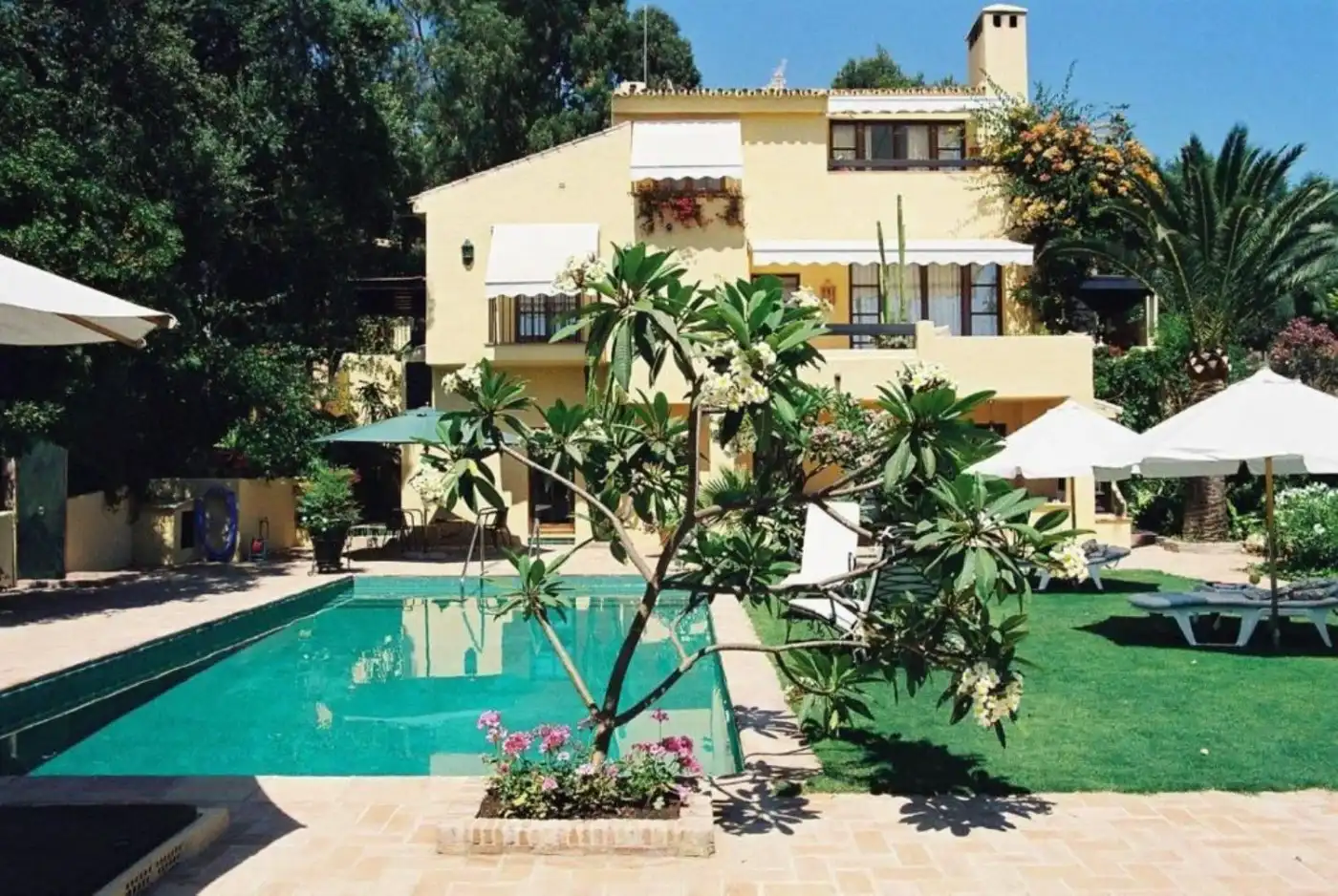 Villa con piscina in vendita a Elviria - Cabopino, imagen 2