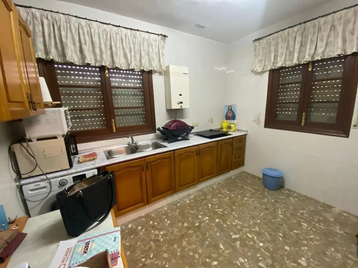 Kitchen of Houses for sale in La Línea de la Concepción