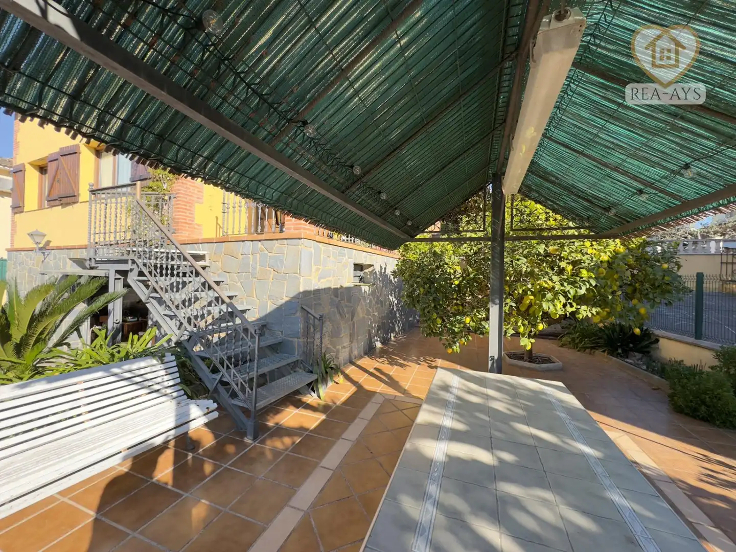 Terraza de Casa o chalet en venta en Albinyana con Jardín privado, Terraza y Amueblado