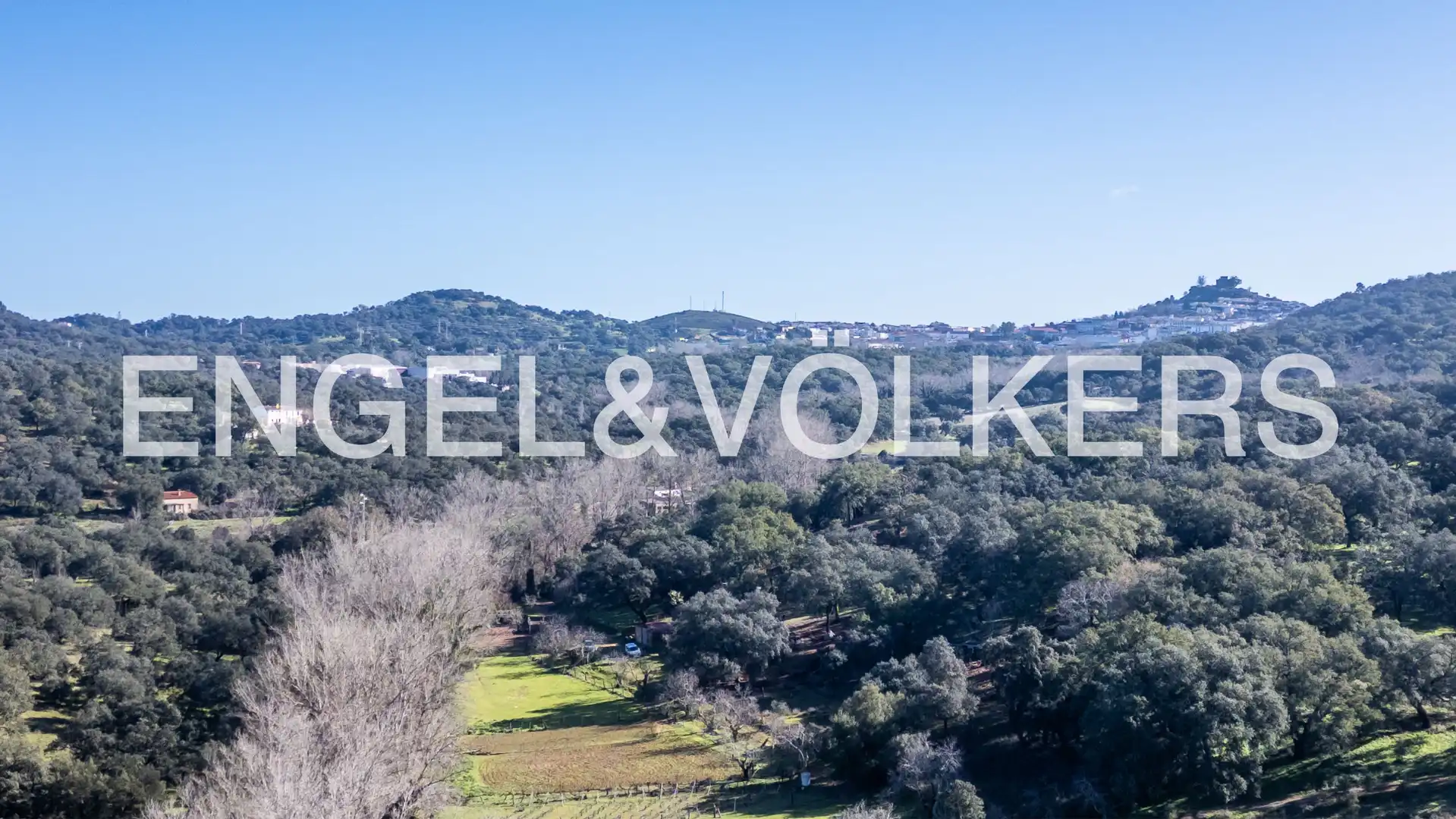 Casa o chalet en venta en Cortegana con Calefacción, Jardín privado y Trastero