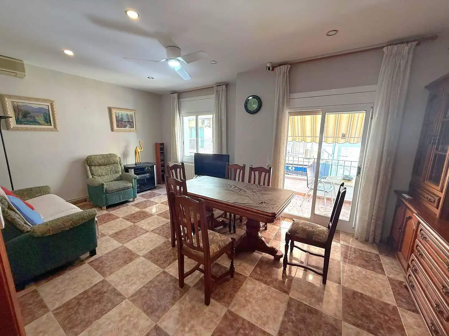 Apartamento con terraza en alquiler en Calafell Platja, imagen 3