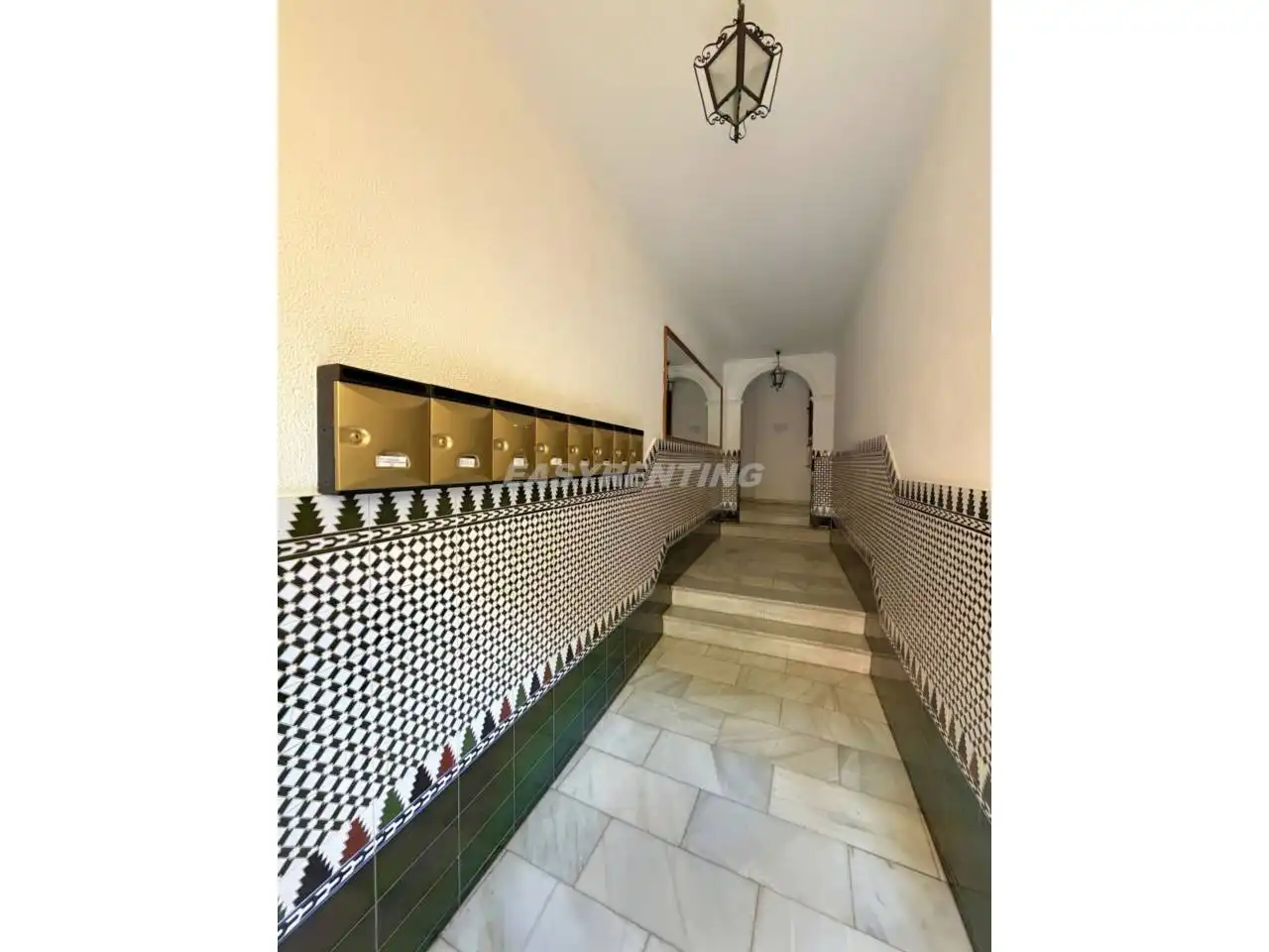 Apartament en venda en La Línea de la Concepción amb Terrassa, Traster i Moblat
