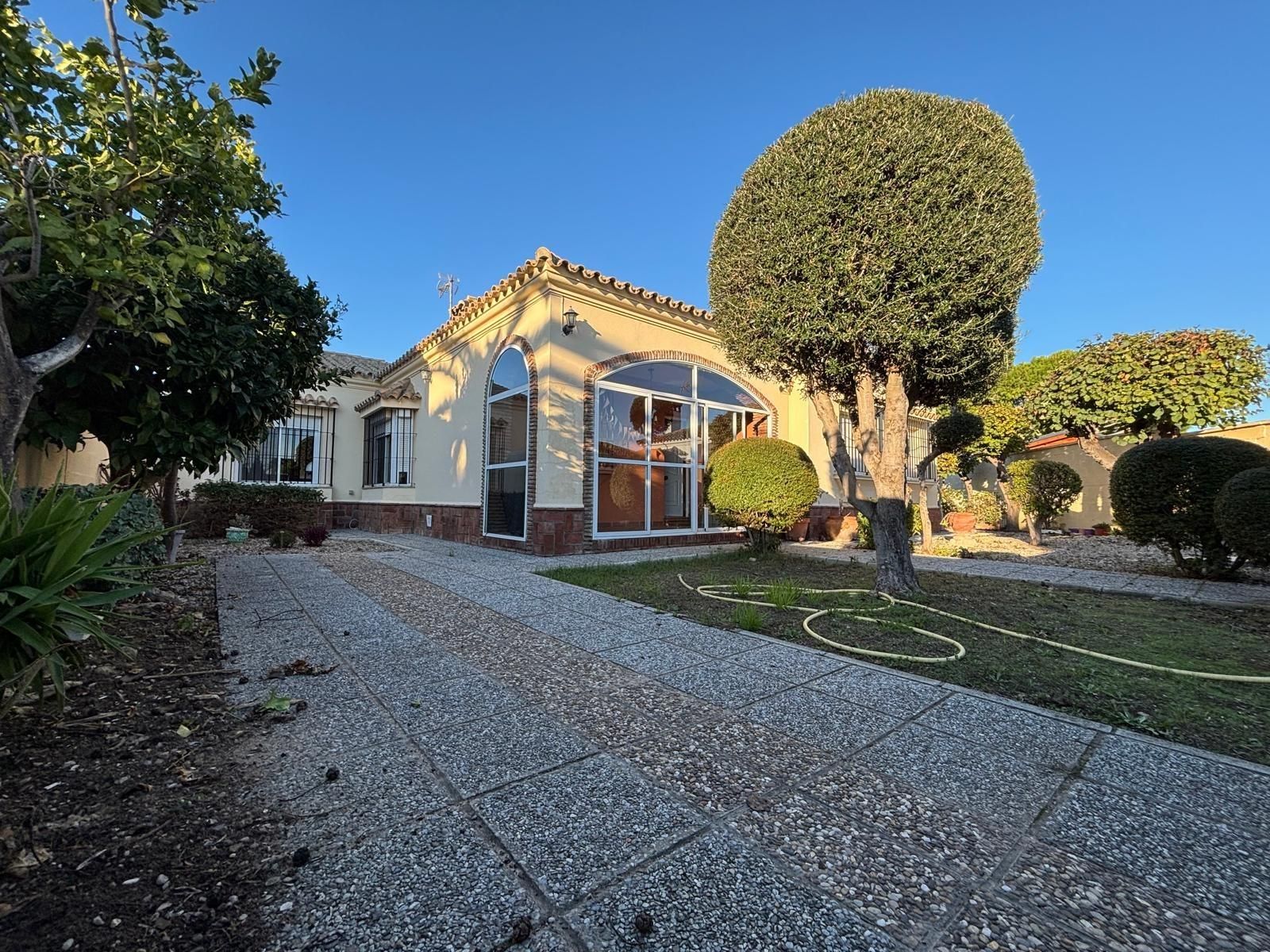 Garden of House or chalet for sale in Chiclana de la Frontera