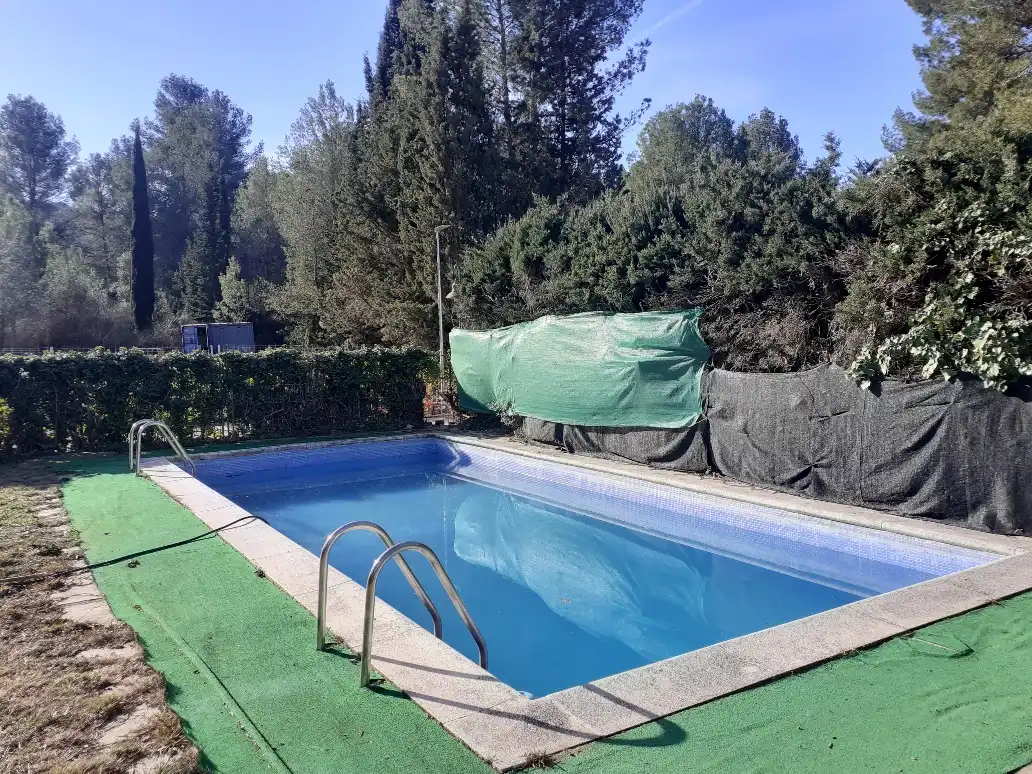 Schwimmbecken von Haus oder Chalet zum Verkauf in Gelida mit Heizung, Privatgarten und Parkett