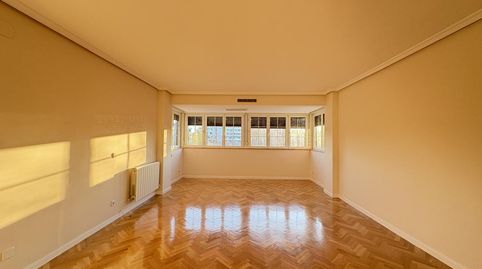 Photo 2 of Flat for rent in De París, Avenida Europa, Pozuelo de Alarcón