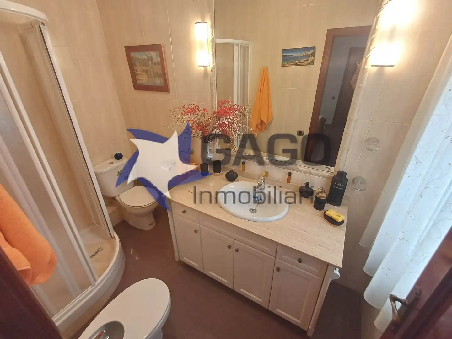 Badezimmer von Wohnung zum Verkauf in Córdoba mit Heizung, Terrasse und Möbliert
