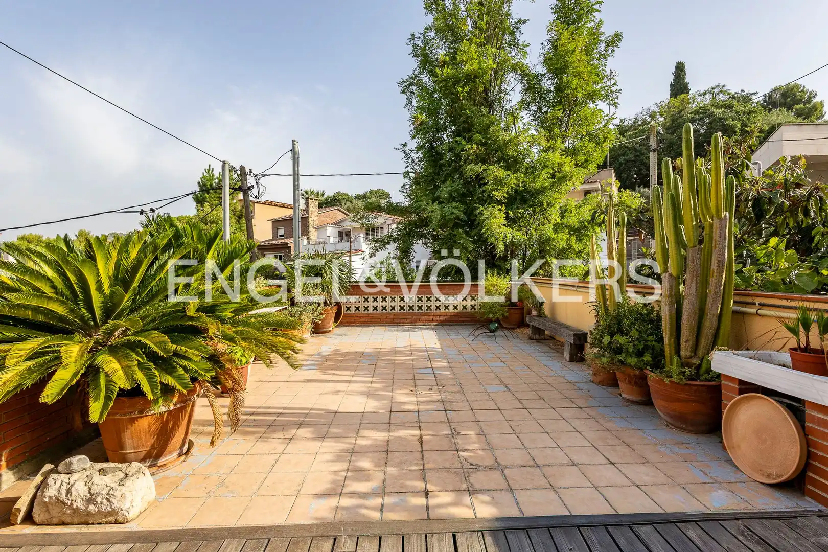 Terrassa de Apartament en venda en Sant Just Desvern amb Aire condicionat, Calefacció i Jardí privat