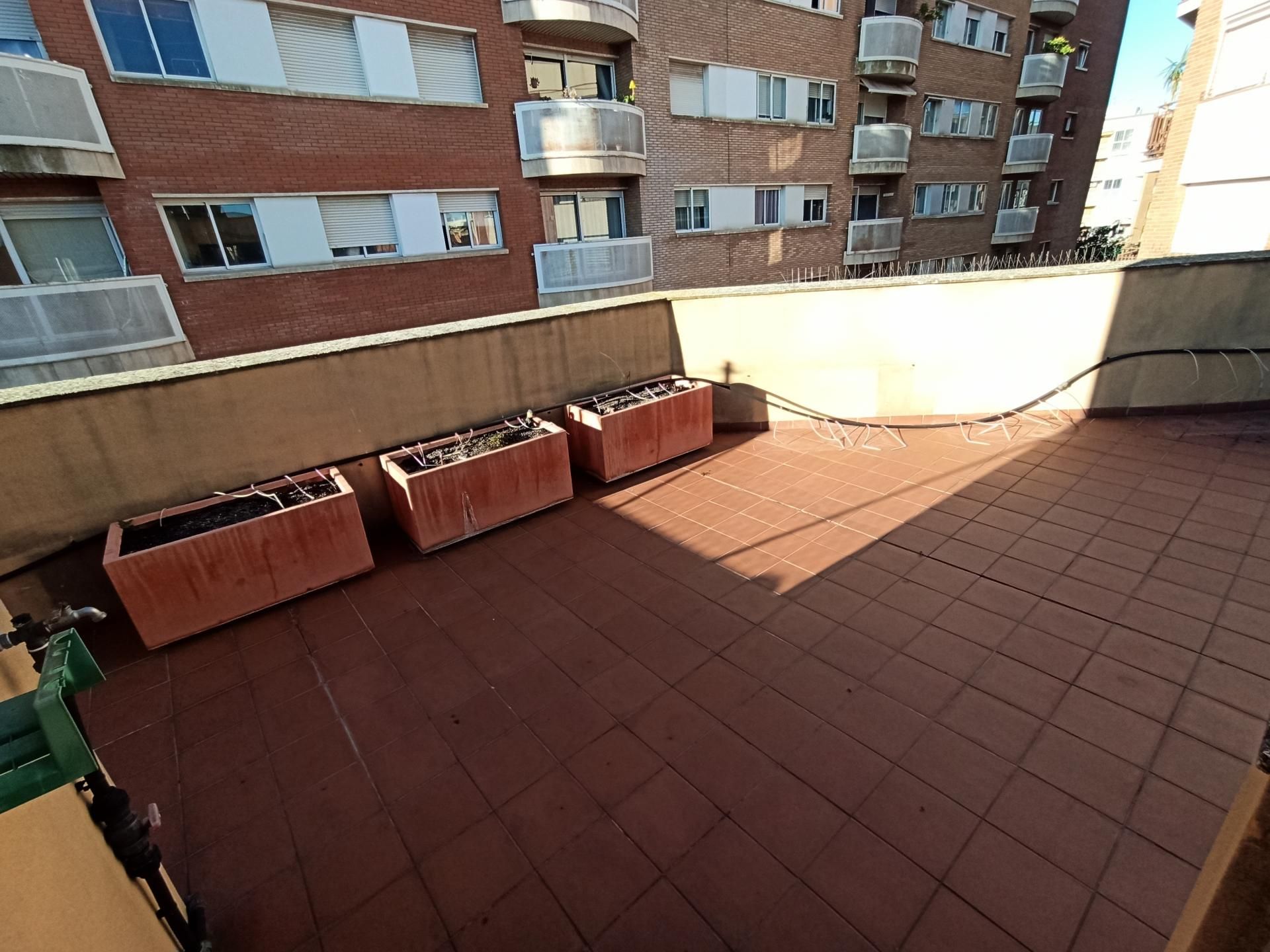 Attic for rent in de Francesc Bartrina, Mestral