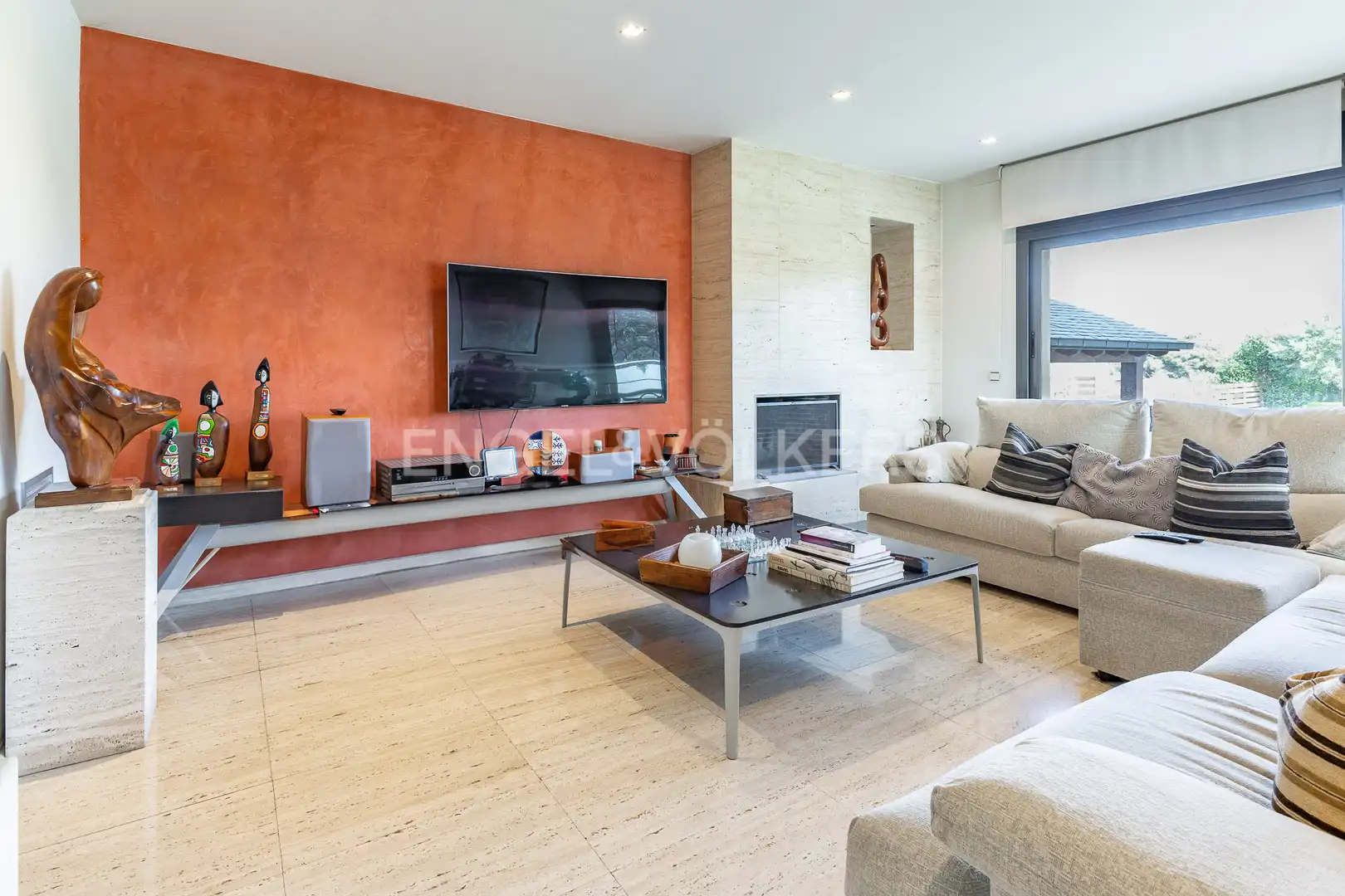 Sala de estar de Casa o chalet en venta en Canovelles con Aire acondicionado, Calefacción y Jardín privado