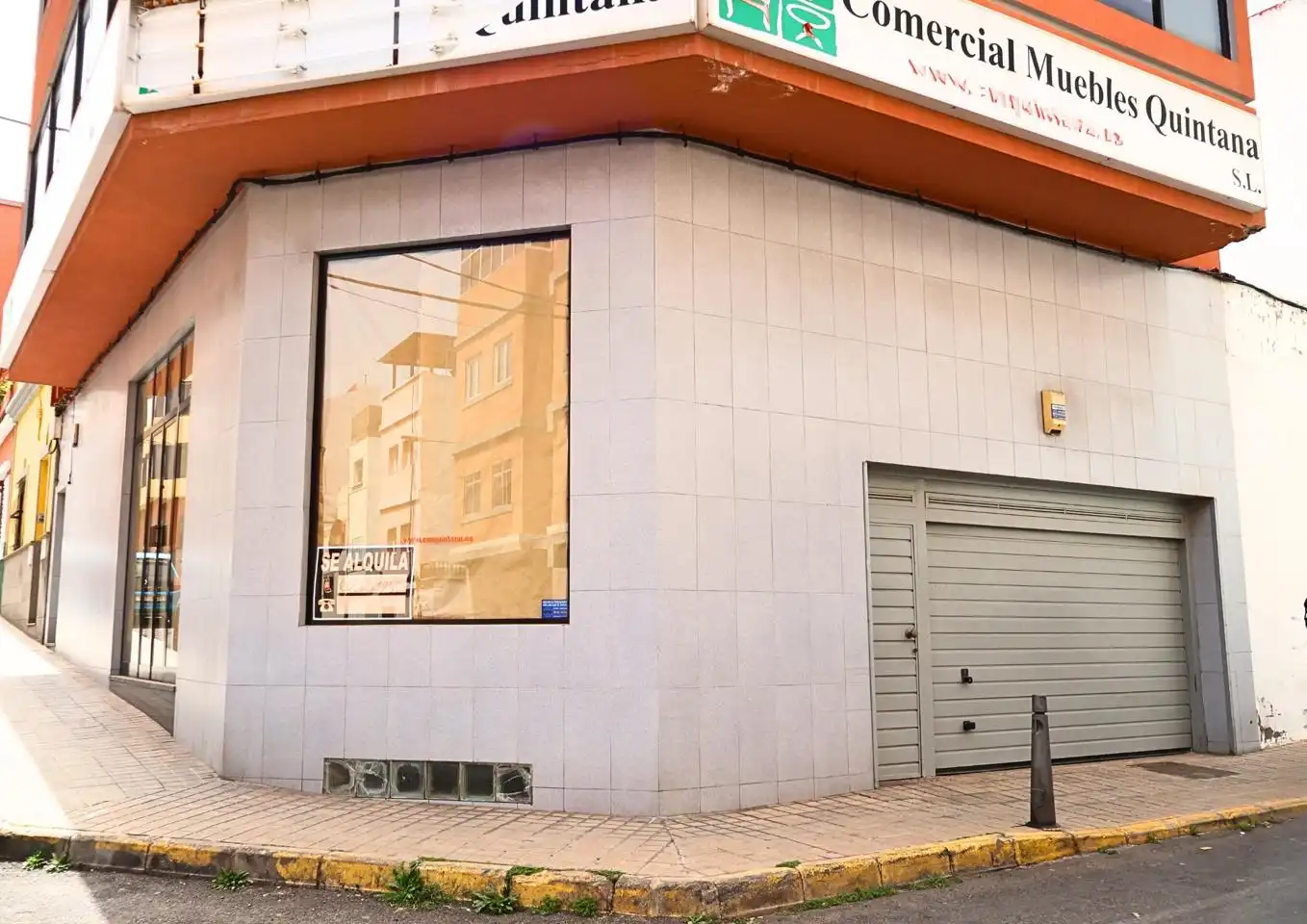 Vista exterior de Local en venta en Las Palmas de Gran Canaria