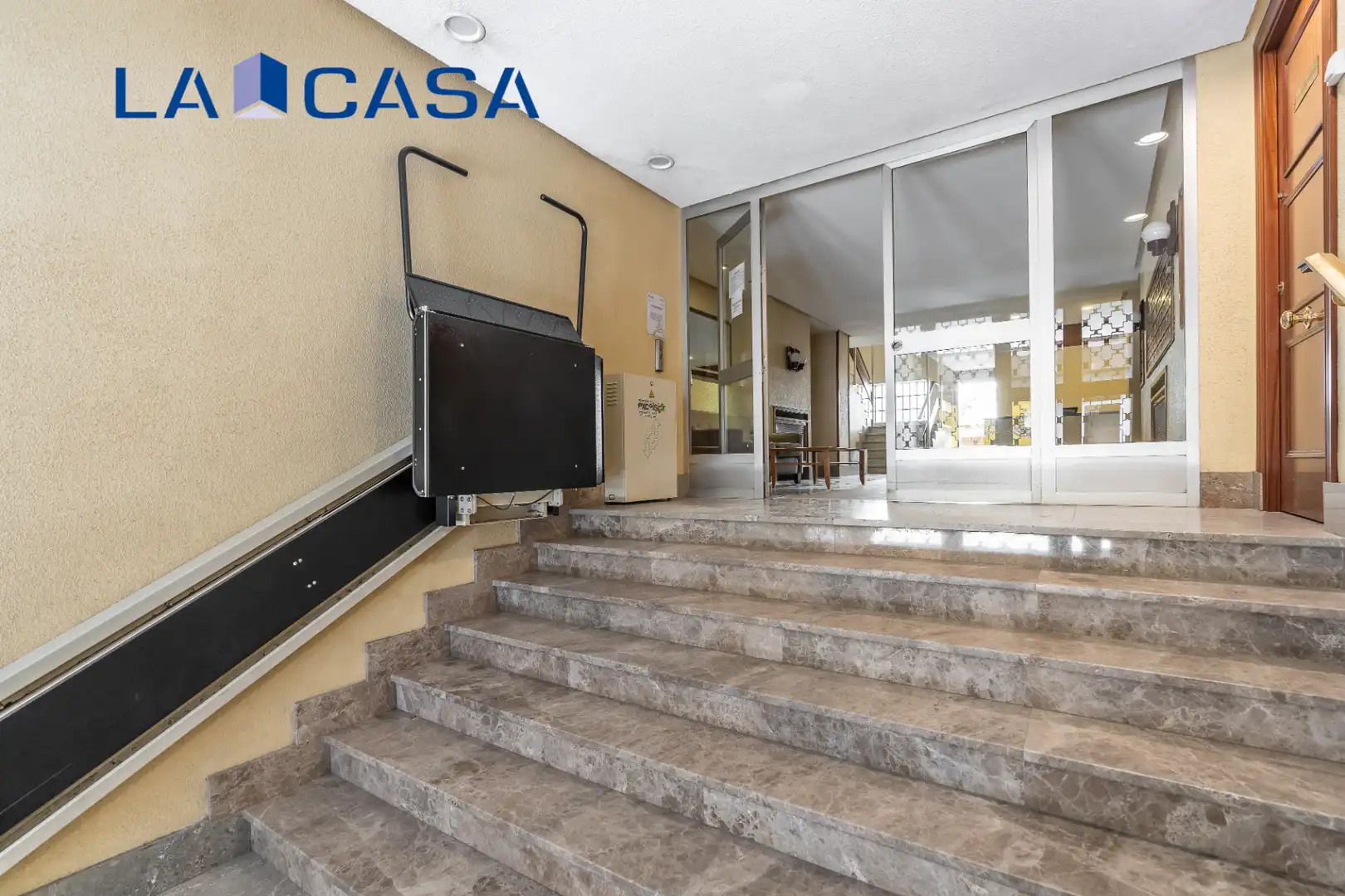 Flat with lift for sale in Calle de Tomás Borrás, imagen 25