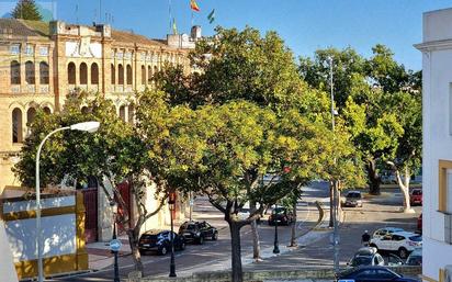 Exterior view of Single-family semi-detached for sale in El Puerto de Santa María  with Air Conditioner and Terrace