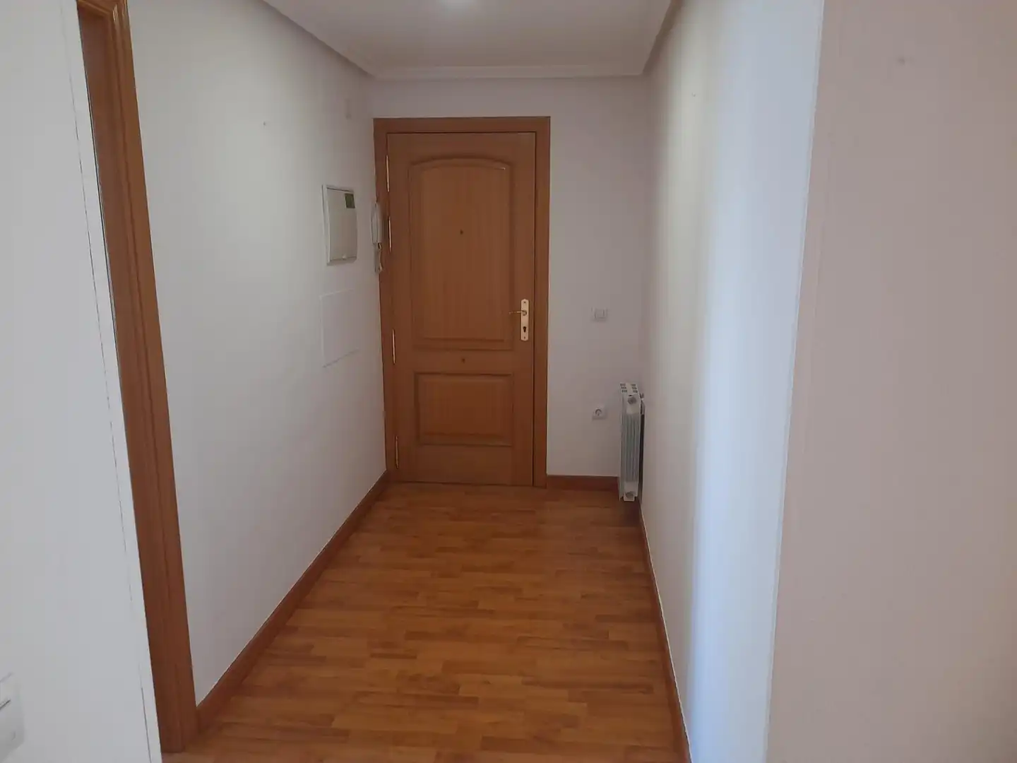 Wohnung zum Verkauf in Cáceres mit Heizung, Terrasse und Abstellraum