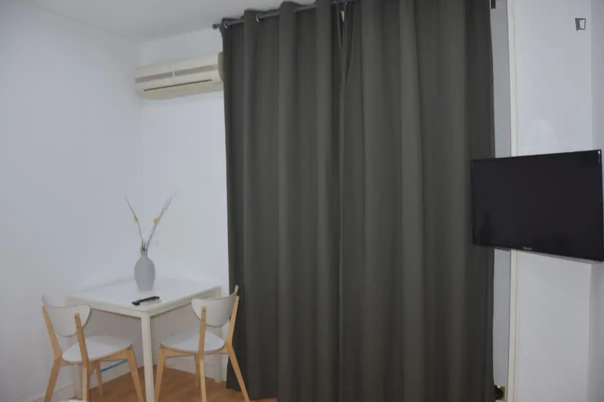 Studio avec ascenseur à louer à Centro, imagen 11