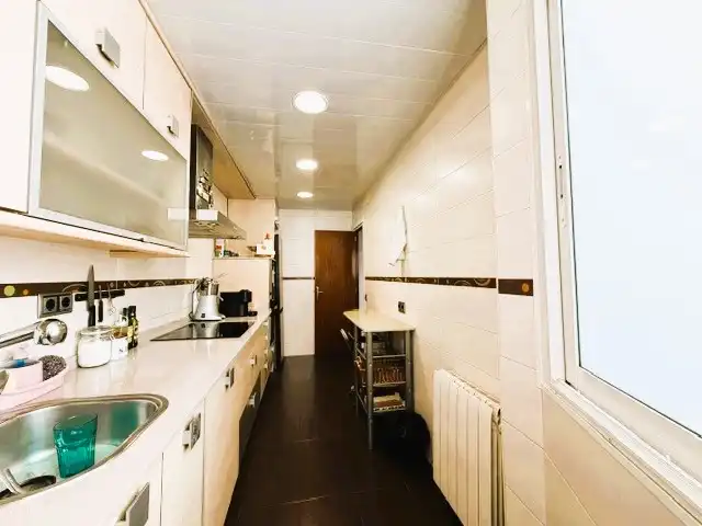 Cocina de Piso en venta en Montgat con Calefacción, Parquet y Horno