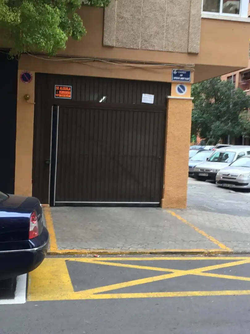 Aparcament de Garatge de lloguer en  Valencia Capital
