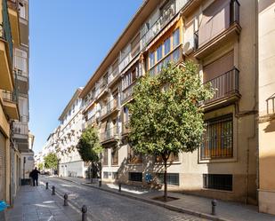 Exterior view of Flat for sale in  Granada Capital  with Heating and Balcony