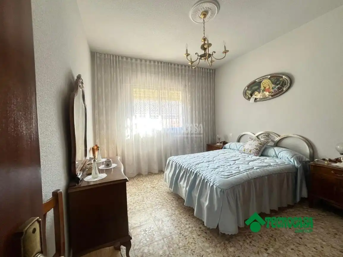 Casa adosada en venta en Santo Domingo-Caudilla