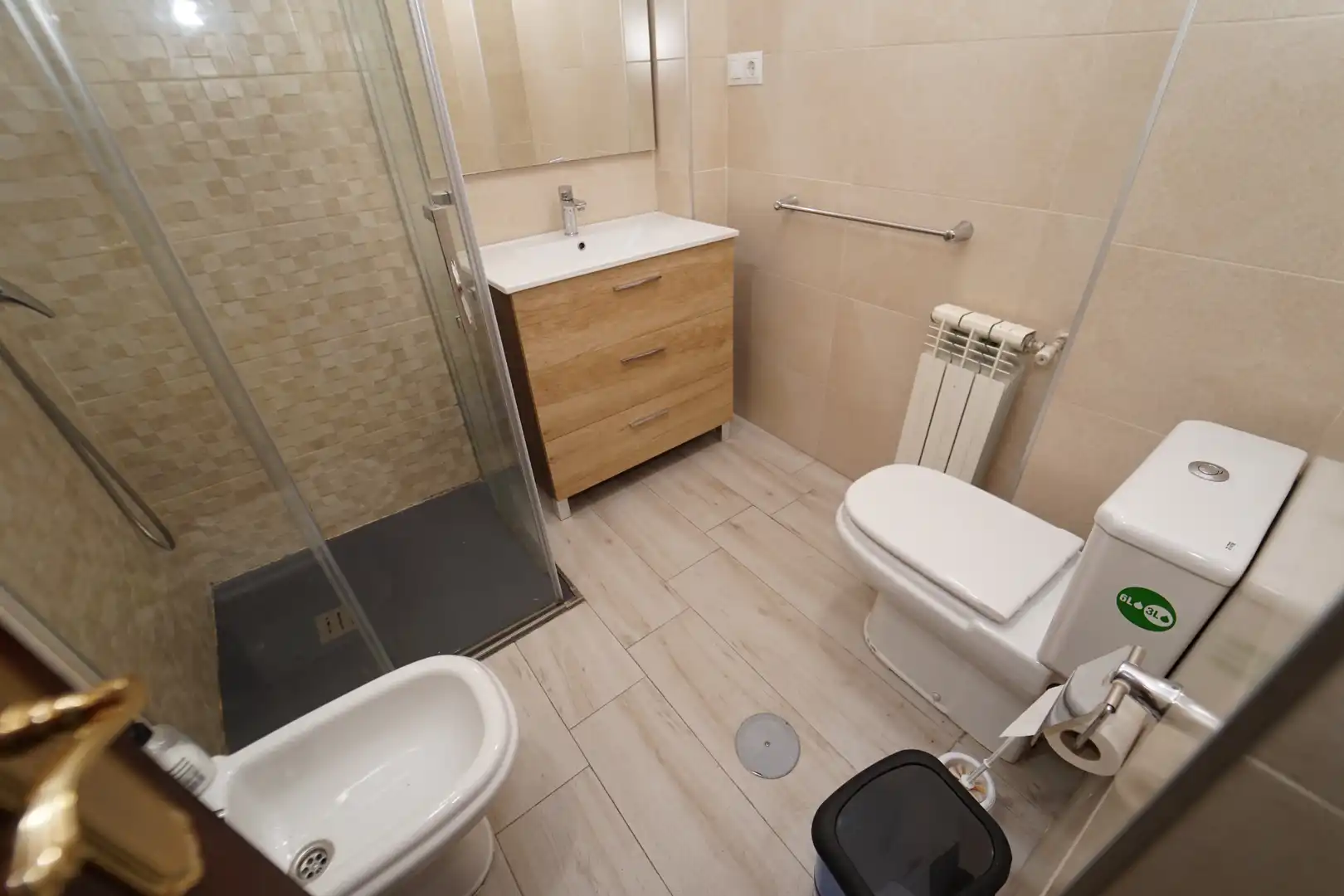 Badezimmer von Wohnung zur Miete in Granada mit Heizung, Möbliert und Ofen