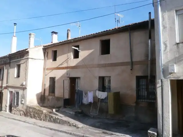 Vista exterior de Casa o chalet en venta en Fuentidueña, Segovia