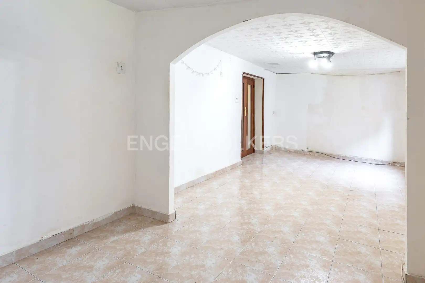 Casa adosada en venda en Santa Coloma de Gramenet amb Aire condicionat, Calefacció i Jardí privat